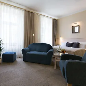 Hotell Unitas, Prag